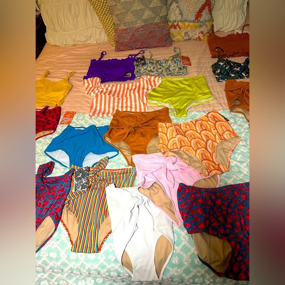 KORTNI JEANE Tie-Up Front “Purple Berry” bottoms - XS - NWT - Picture 8 of 8